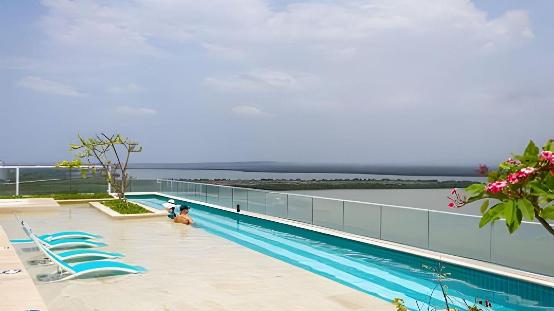 Apartment 1 Frente A Playa De Morros. Piscina Cartagena
